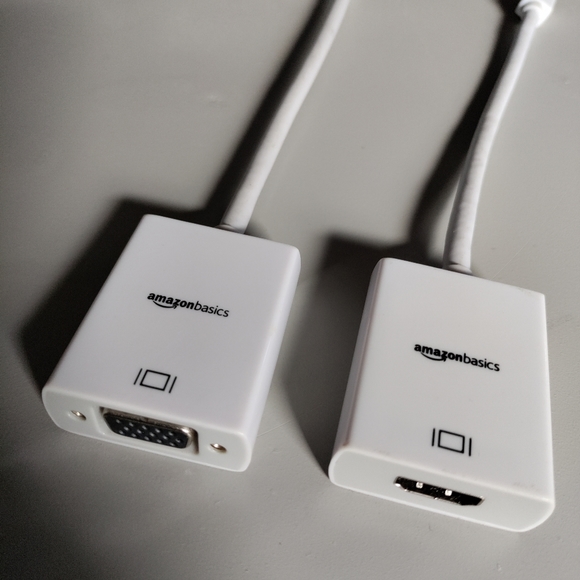 HDMI & VGA adapter Mini Display Port dongle Amazon basics video projector laptop - Picture 15 of 16
